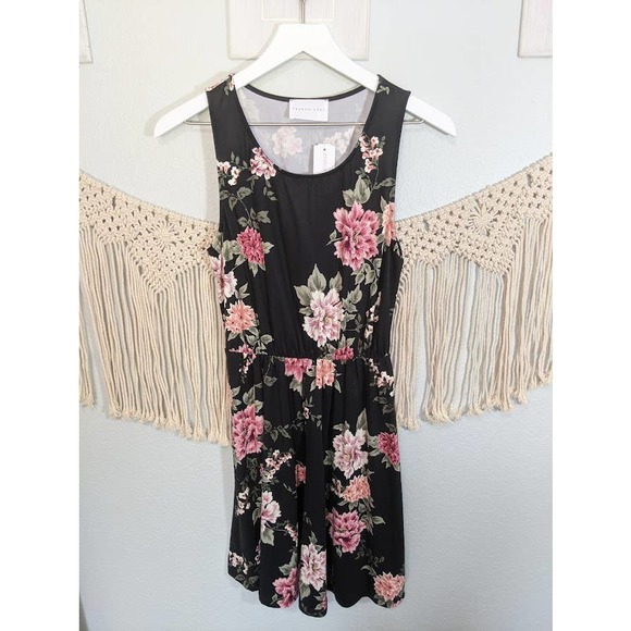 french grey Dresses & Skirts - Stitch Fix Floral Evalynn Brushed Knit French Grey Dress